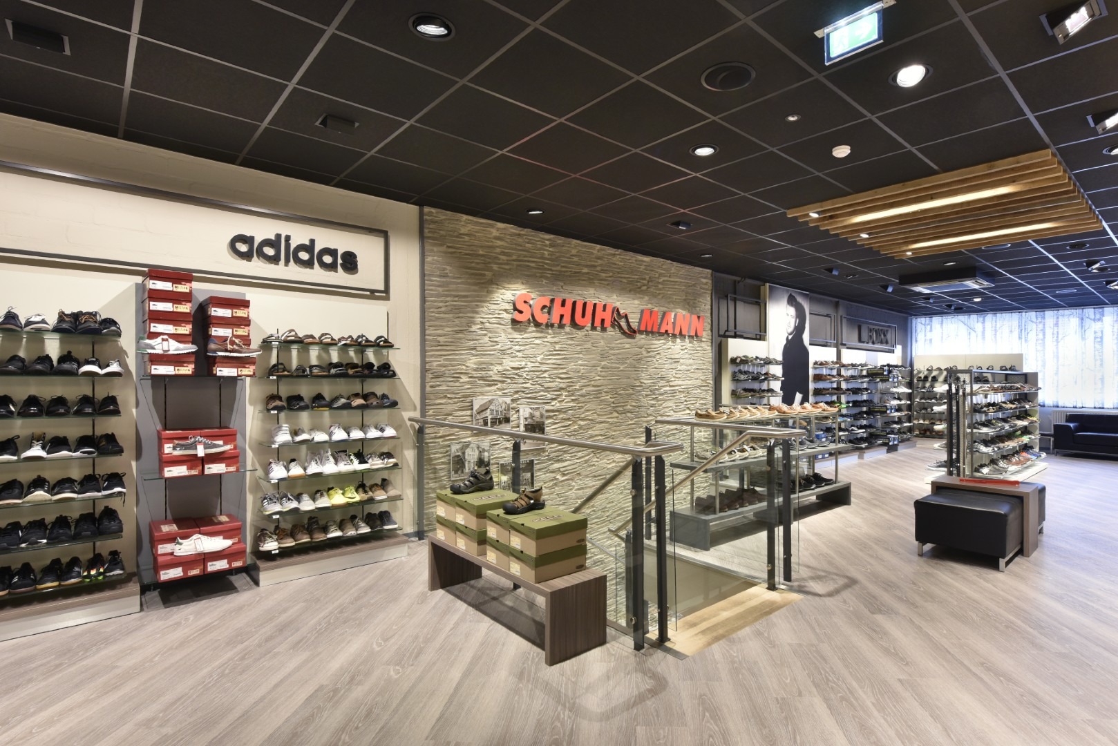 Ladenbau bei Schuhmann, Stade