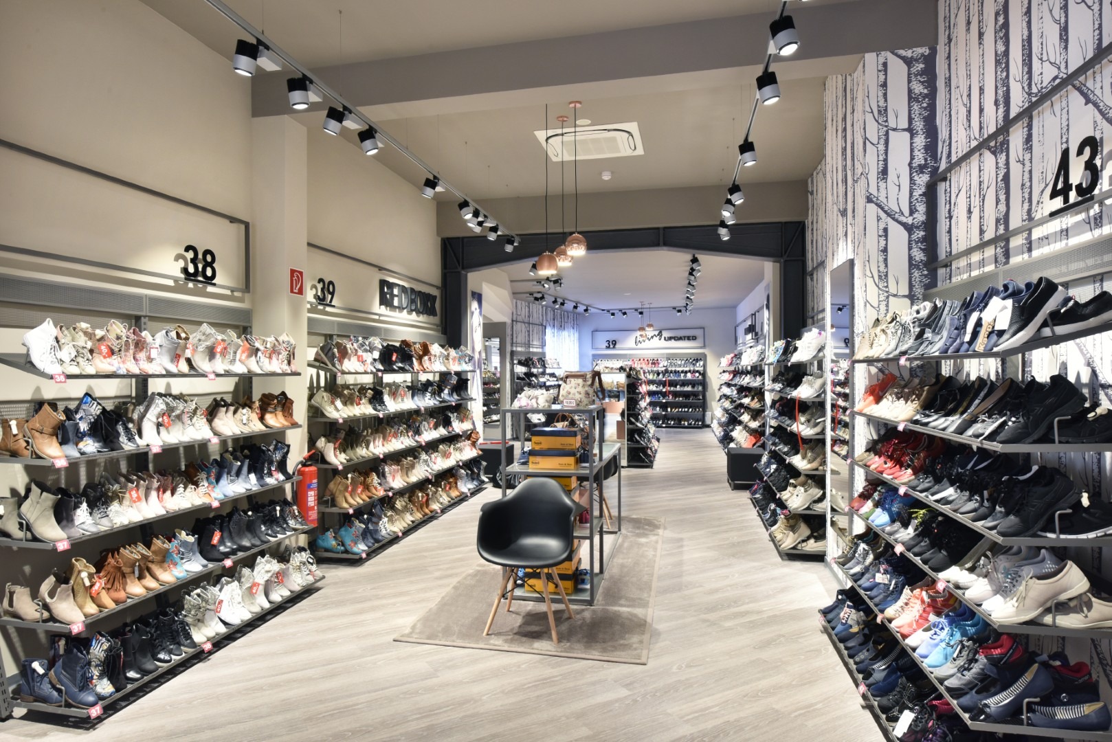 Ladenbau bei Schuhmann, Stade